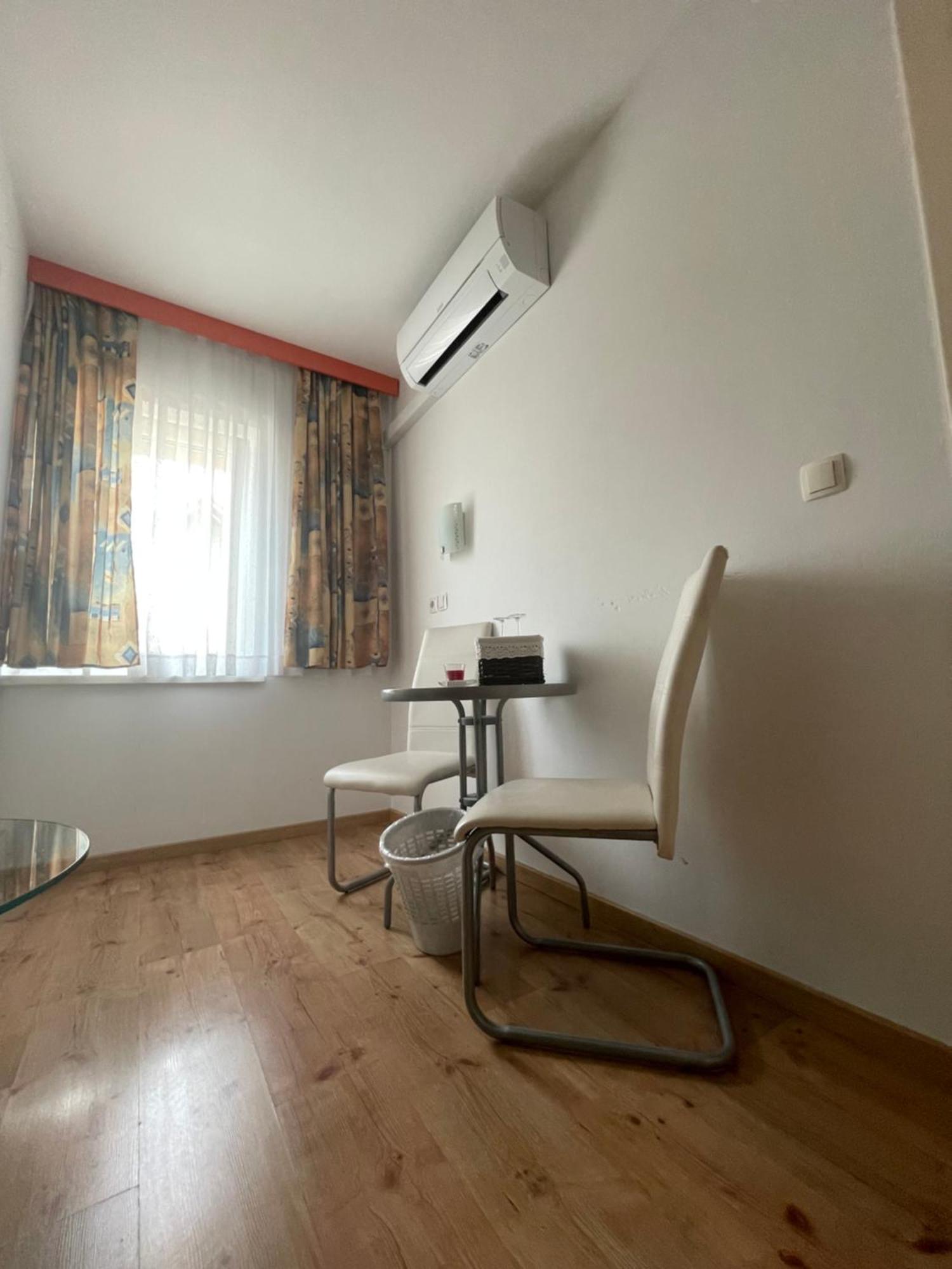 מדבודה Guesthouse Stremljan Ljubljana מראה חיצוני תמונה